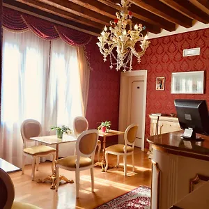locanda-correr.hotelinveneto.com/